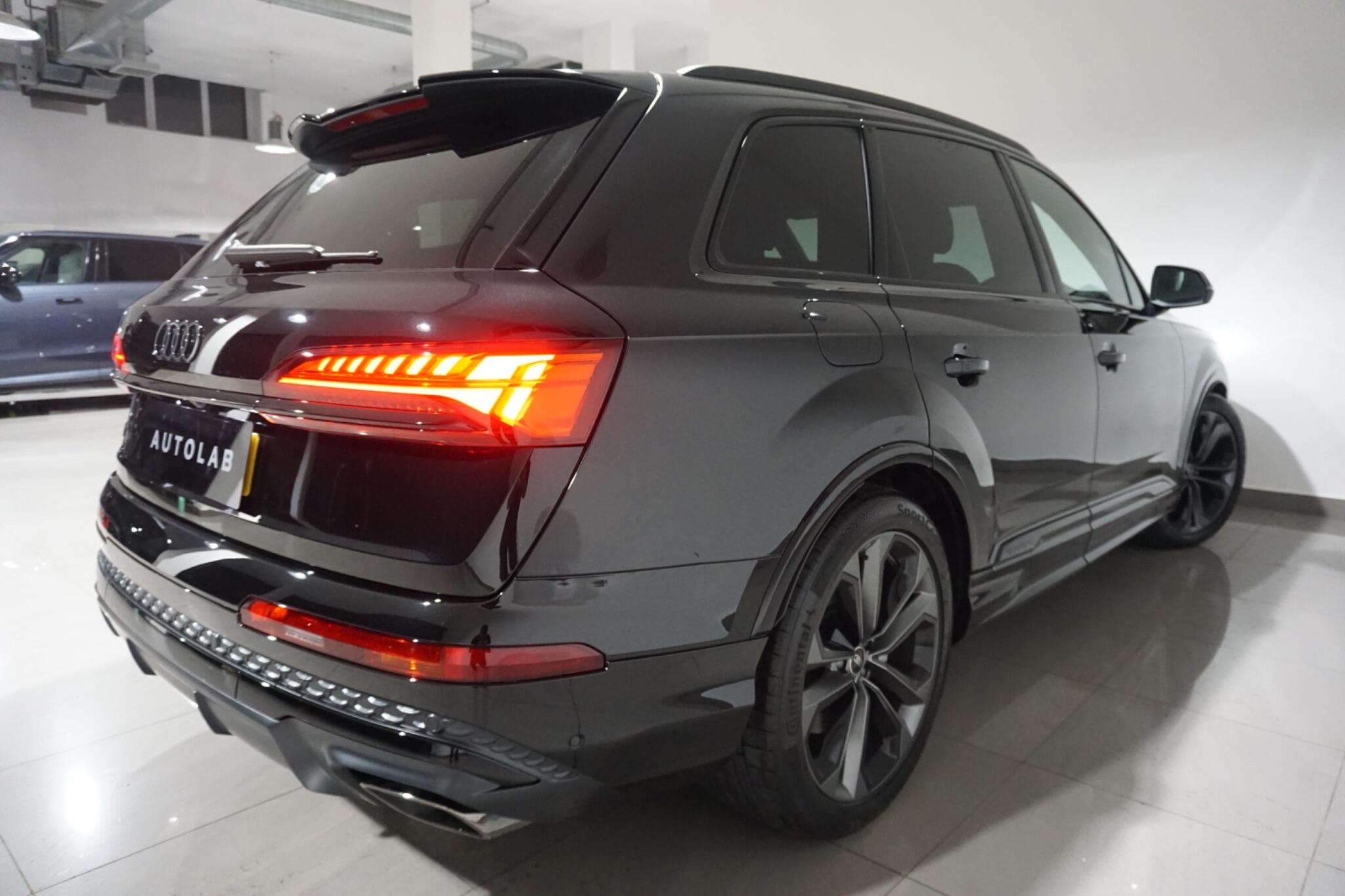 Audi Q7 3.0 TFSI V6 55 Black Edition SUV 5dr Petrol Tiptronic quattro Euro 6 (s/s) (340 ps)